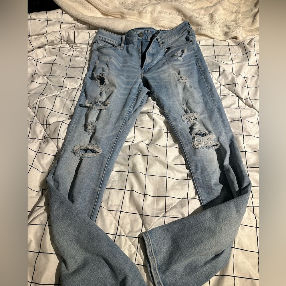 light wash jeans